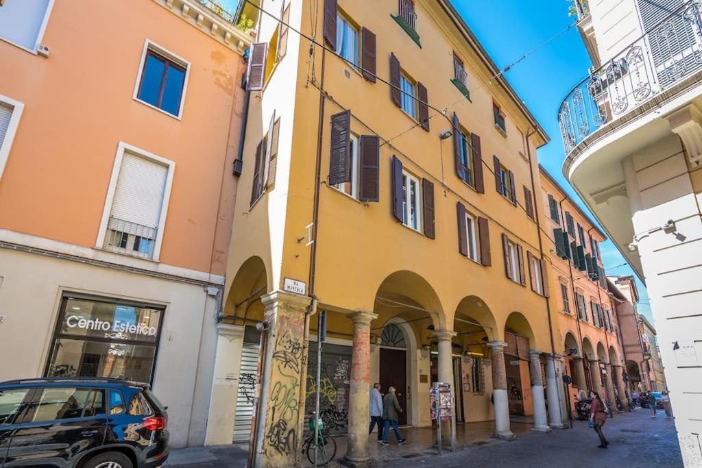 Old Town Via Marsala Apartment ボローニャ エクステリア 写真